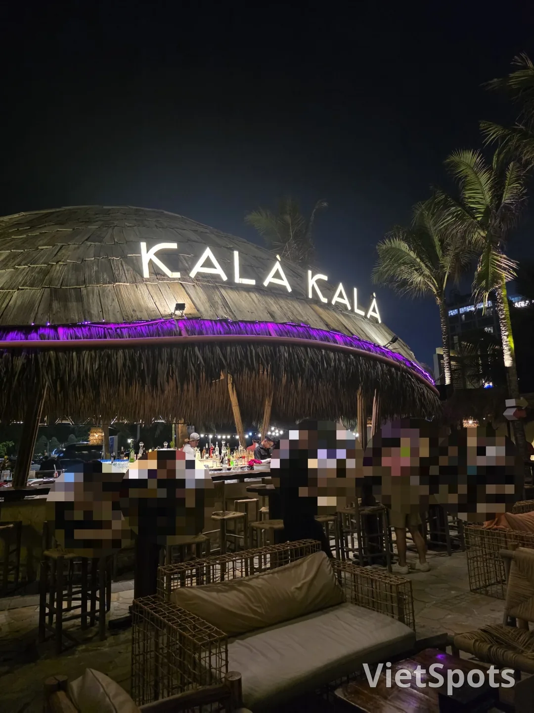 🇻🇳[ダナンファムツアー裏話] 新作ビーチバー！KALA KALA!! ノリノリで踊りたかった場所