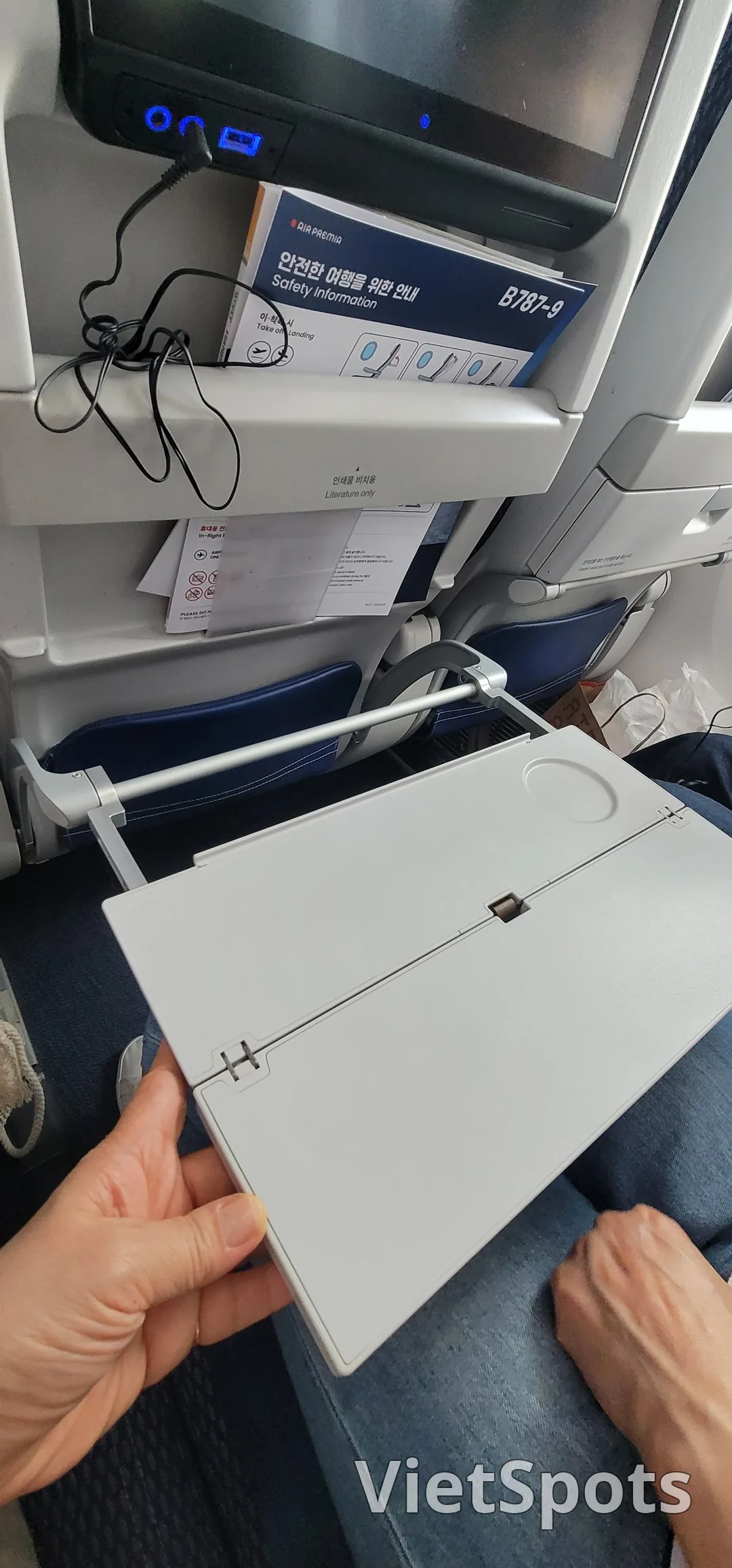 ✈️Bài review chuyến đi Đà Nẵng) Tôi đã thử bay Air Premia đấy.