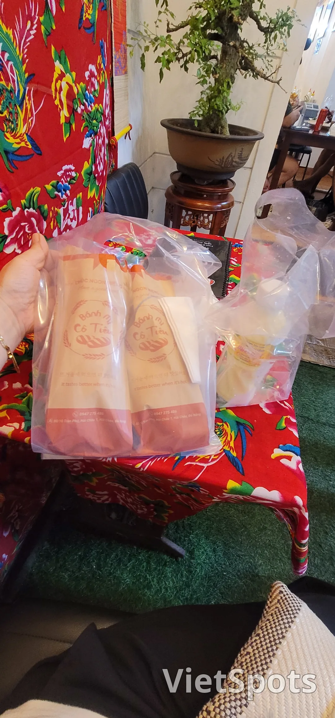 ✈️Review) Quán bánh mì trứng ngon - Bánh Mì Cô Tiên