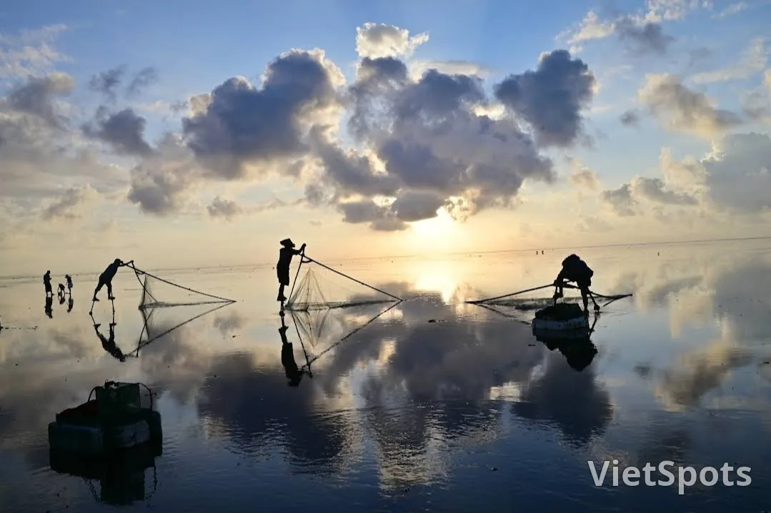 ❤️Bãi biển vô cực của Việt Nam mà tôi nhất định muốn đến một lần - Biển Quang Lang (Quang Lang Beach)