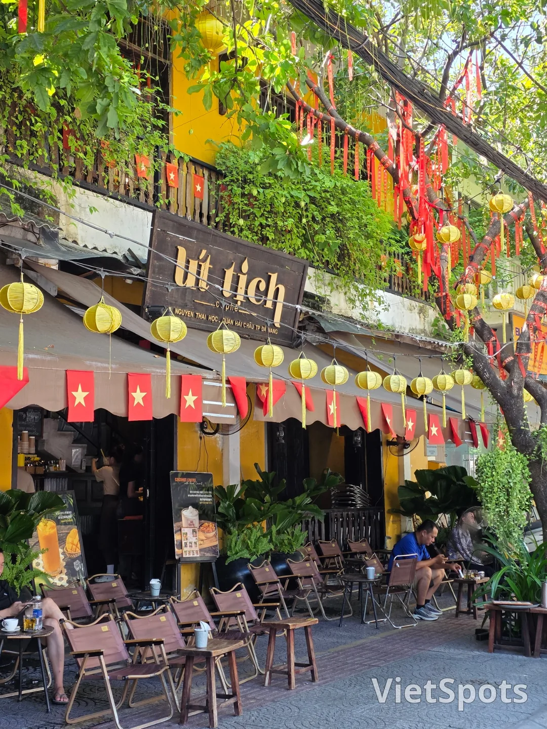 評測)▶️✍️Uttich咖啡店(UtTichCafe)-韓市場分店