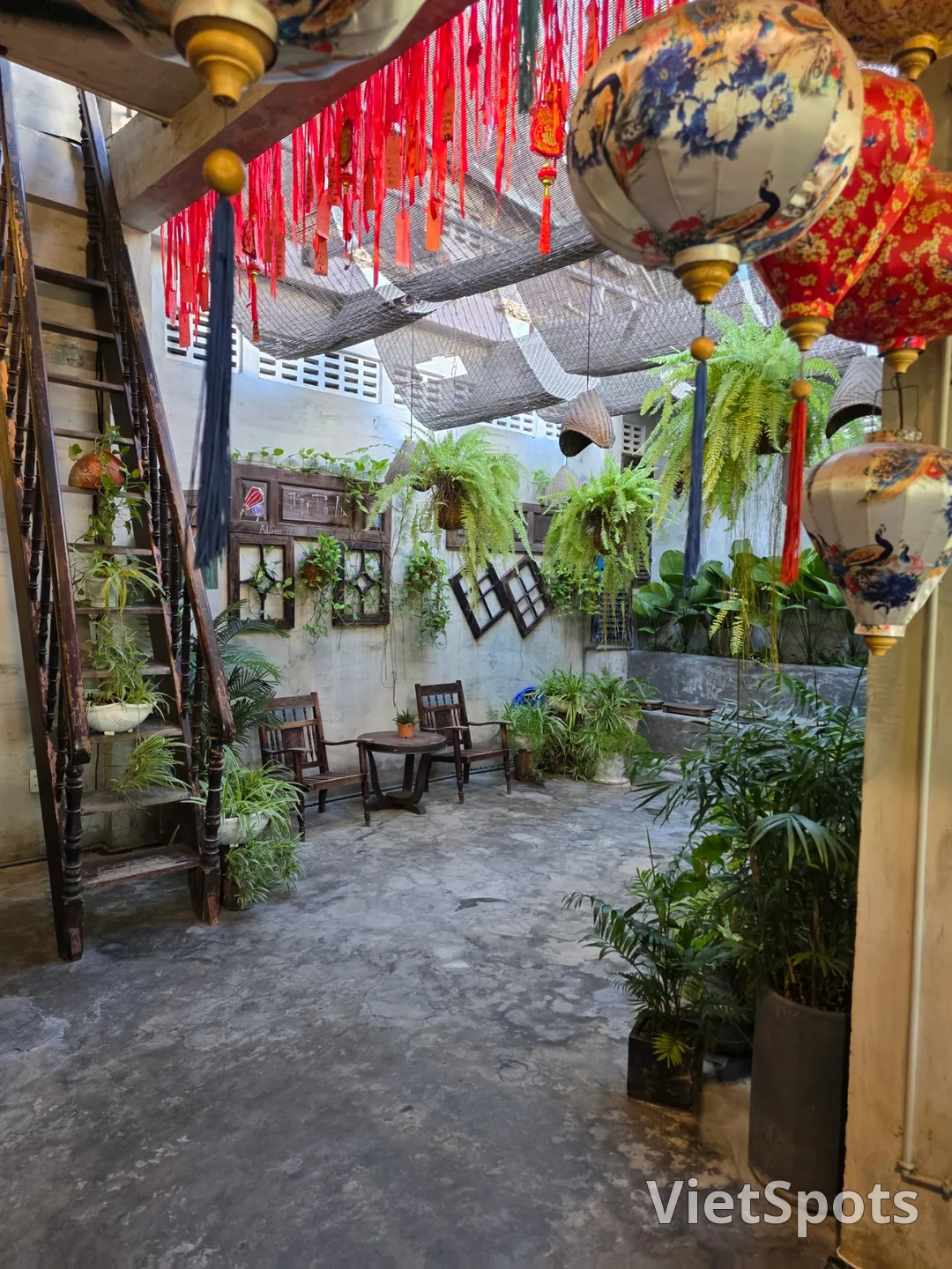 評測)▶️✍️Uttich咖啡店(UtTichCafe)-韓市場分店