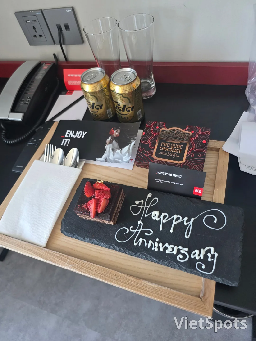 評價)▶️✍️以濃烈紅色打造的火熱之選——麗笙紅酒店(Radisson RED Danang)——