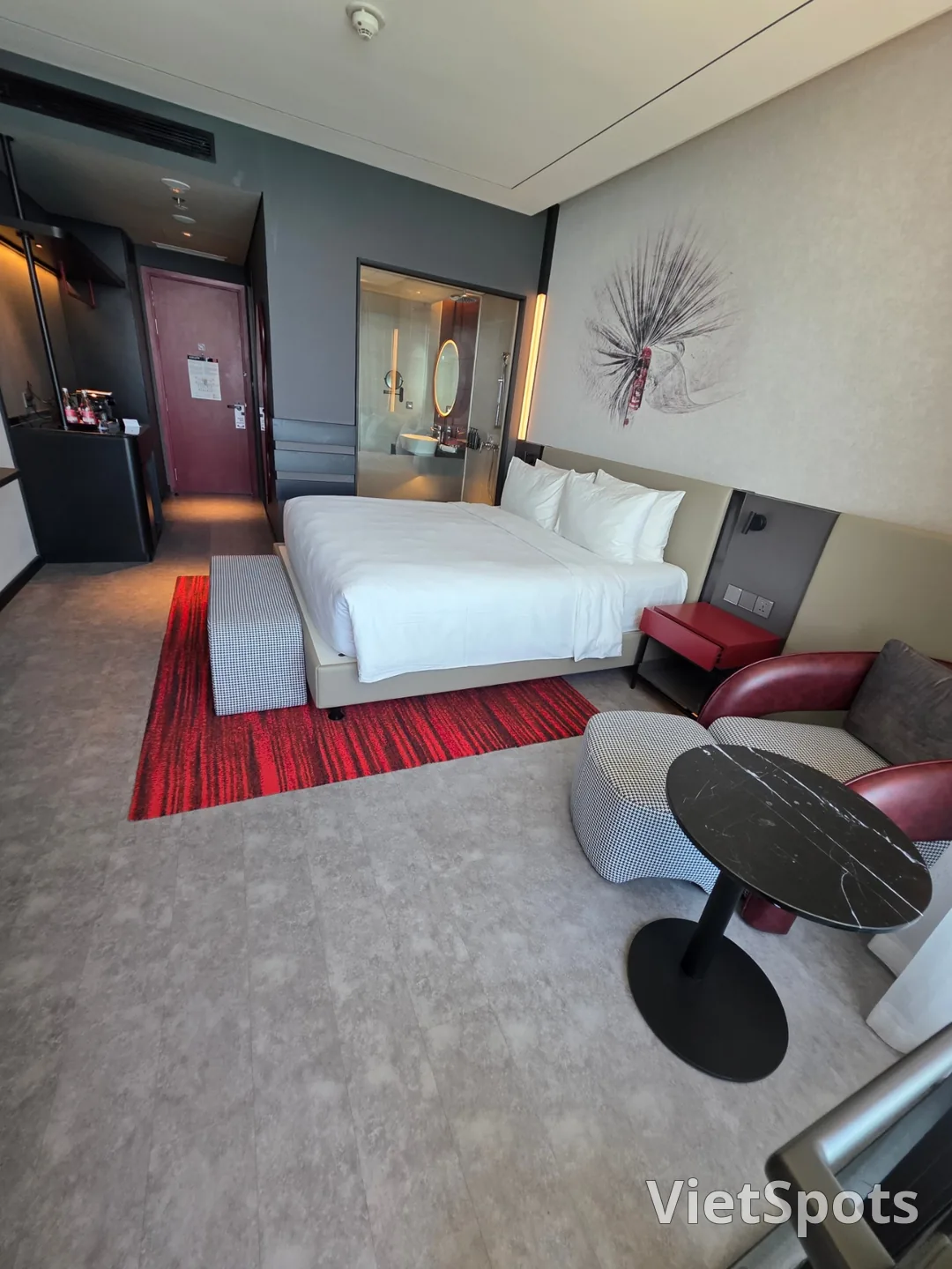 評價)▶️✍️以濃烈紅色打造的火熱之選——麗笙紅酒店(Radisson RED Danang)——