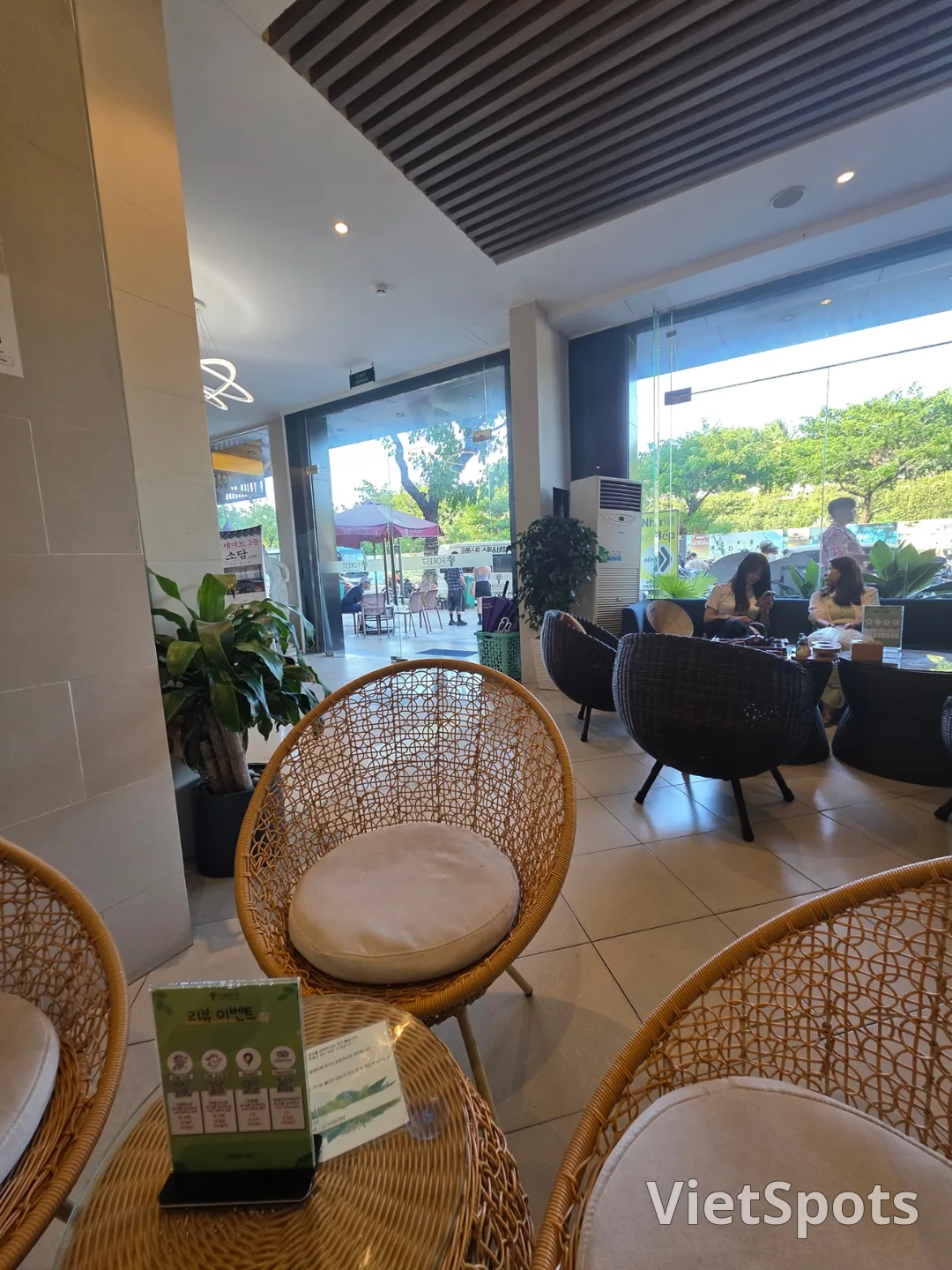 Review) ▶️✍️ Tiệm massage ngon trên tuyến Mikevich - Forest Spa & Nail