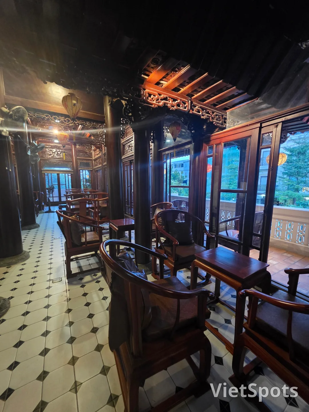 रिव्यू) ▶️✍️दा नांग लोट्टे मार्ट के पास अच्छे माहौल वाला -शी शी कॉफी (Xi Xi coffee)