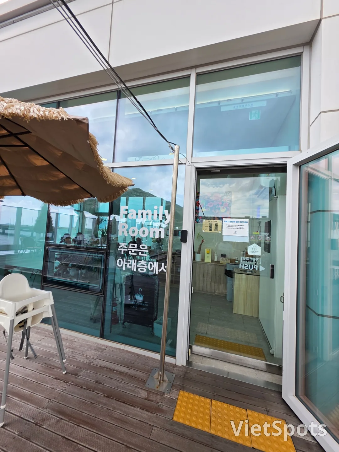 Du lịch) Songdo Long Beach Coffee & Bread