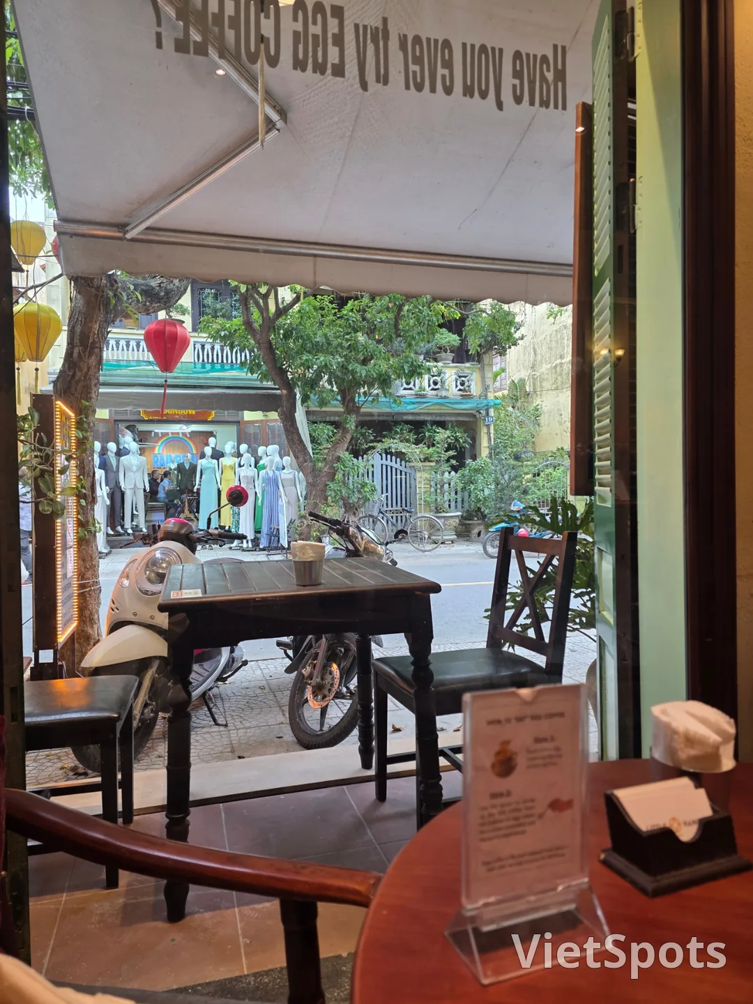 ✈️ ร้านไข่กาแฟและแซนด์วิชมะม่วงเมืองฮอยอัน - Little HaNoi Egg Coffee ( Hoi An )