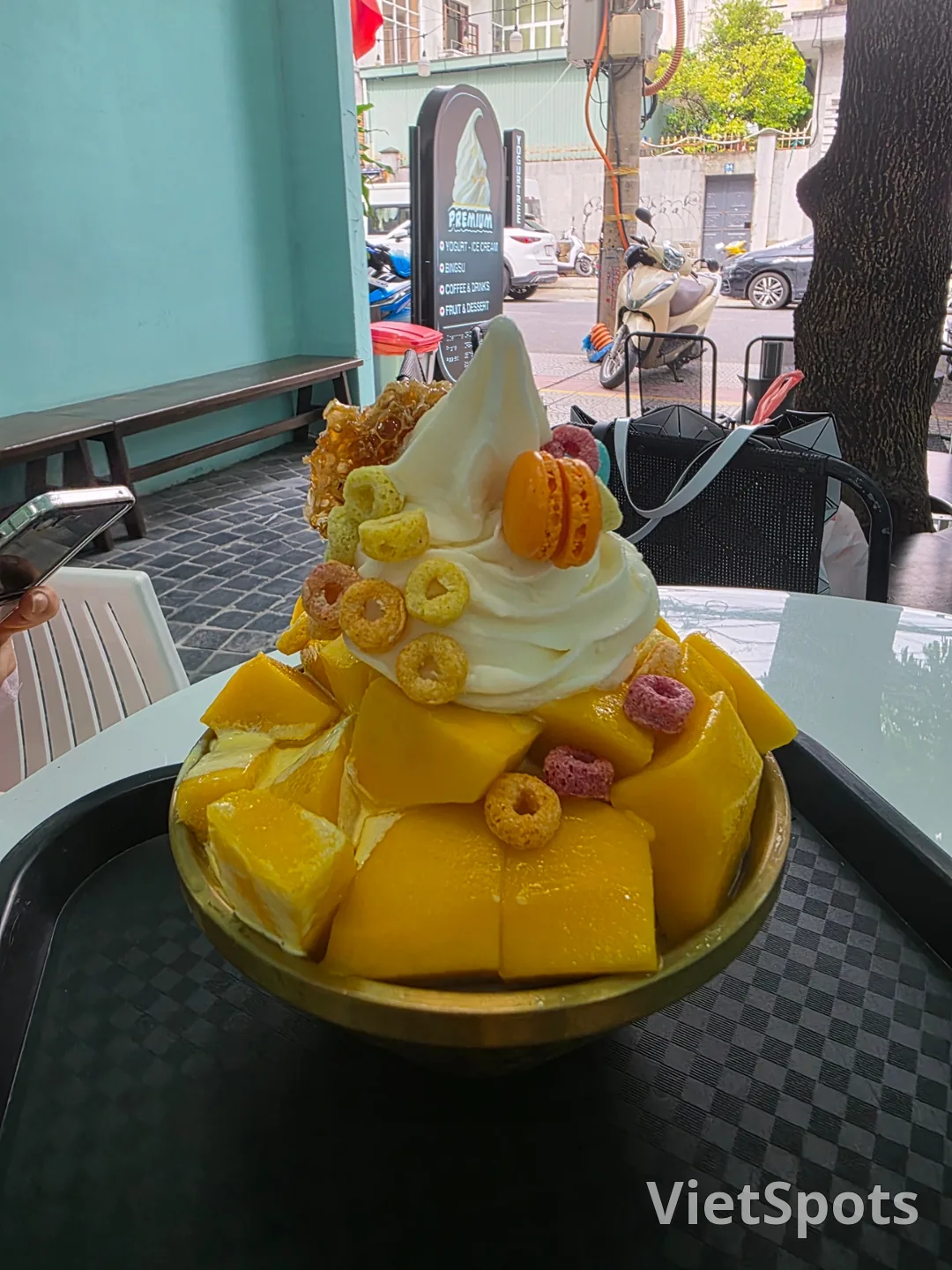 ✈️ Yogurtree (Yogurtree - Kem Sữa Chua)-Bingsu Xoài