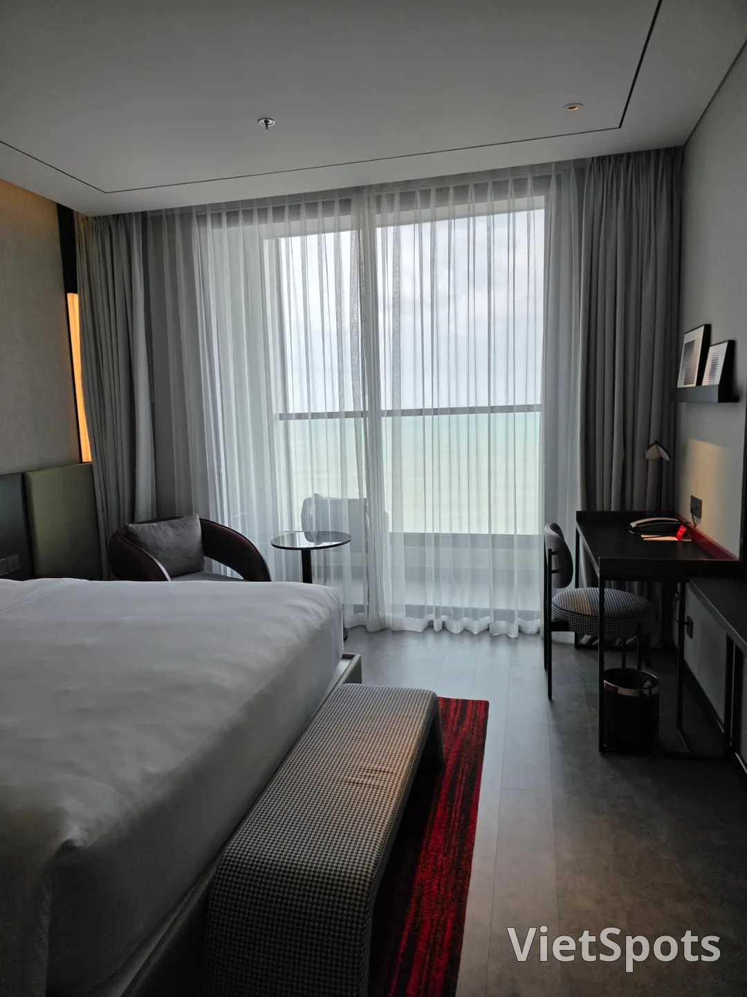 ✈️ रेडिसन रेड दा नांग होटल (Radisson RED Danang)