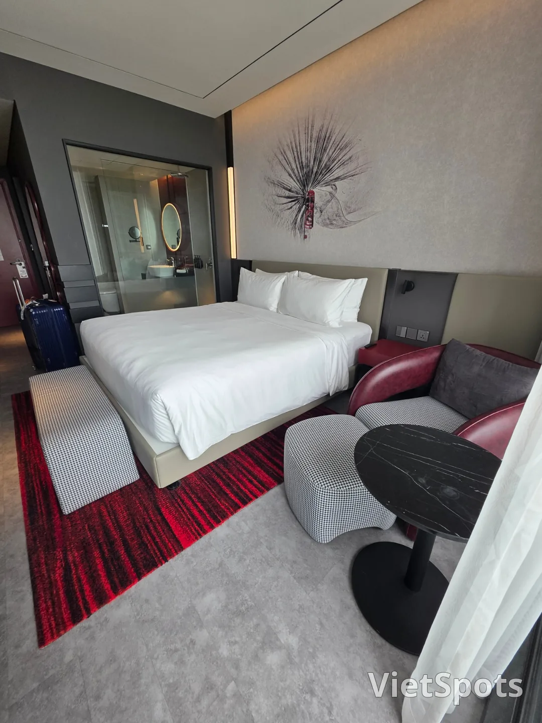 ✈️ रेडिसन रेड दा नांग होटल (Radisson RED Danang)
