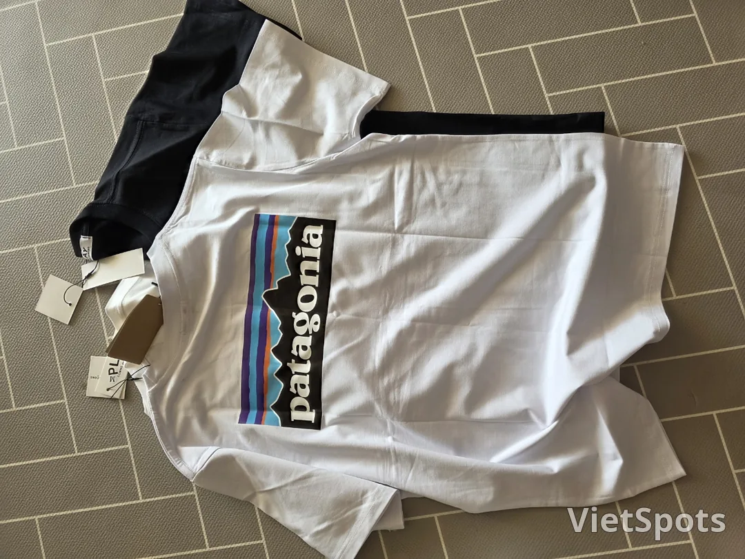 ✈️ Chợ Han Cardigan.Áo phao.Áo thun.Áo hoodie mua sắm