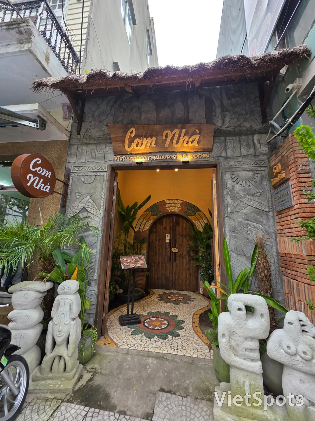 ✈️ Ggeomnya (Cơm Nhà Restaurant)