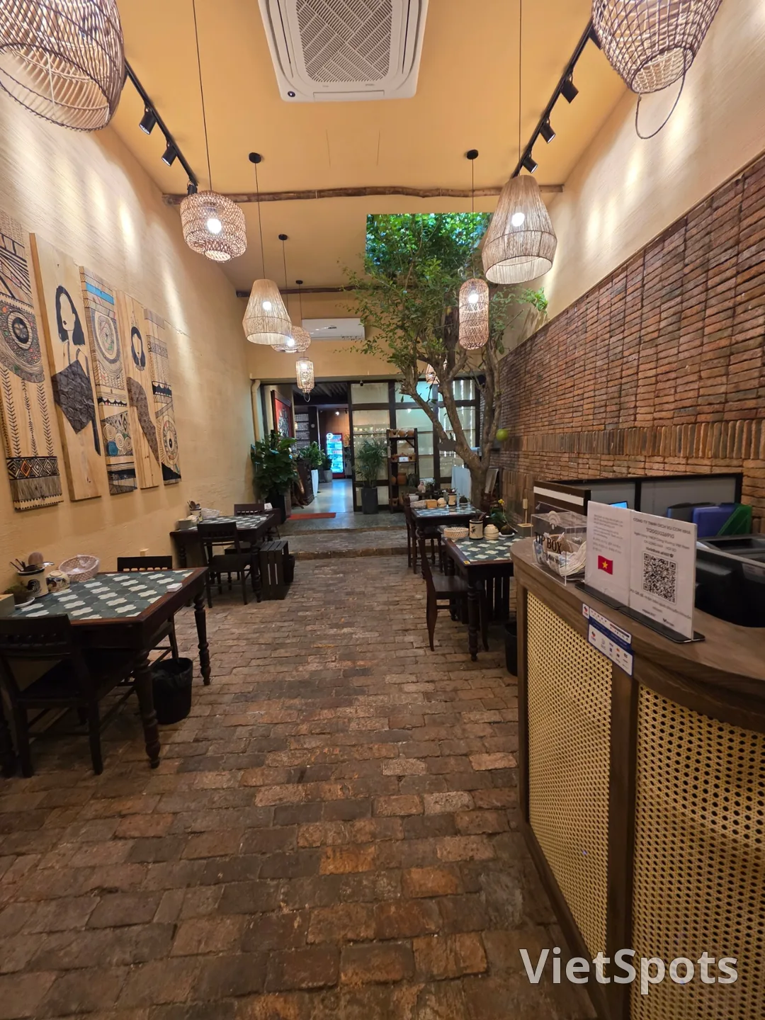 ✈️ Ggeomnya (Cơm Nhà Restaurant)