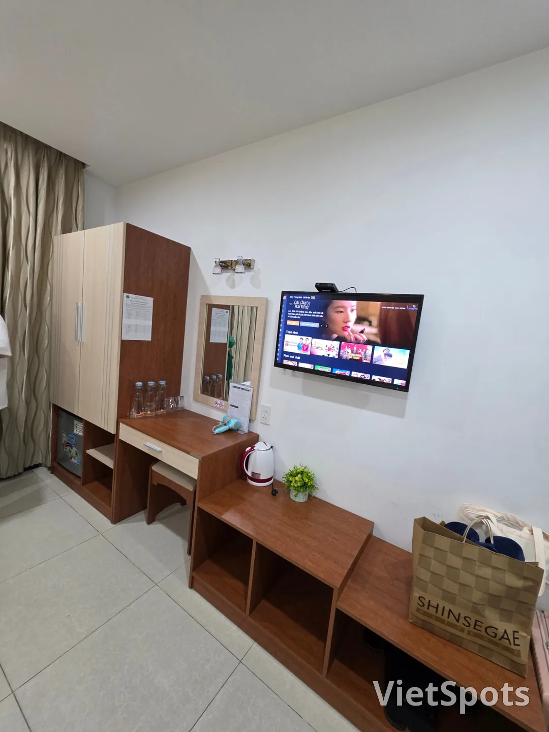 ✈️ 韩市场附近0.5晚住宿 - 快乐日酒店(HappyDayHotel)
