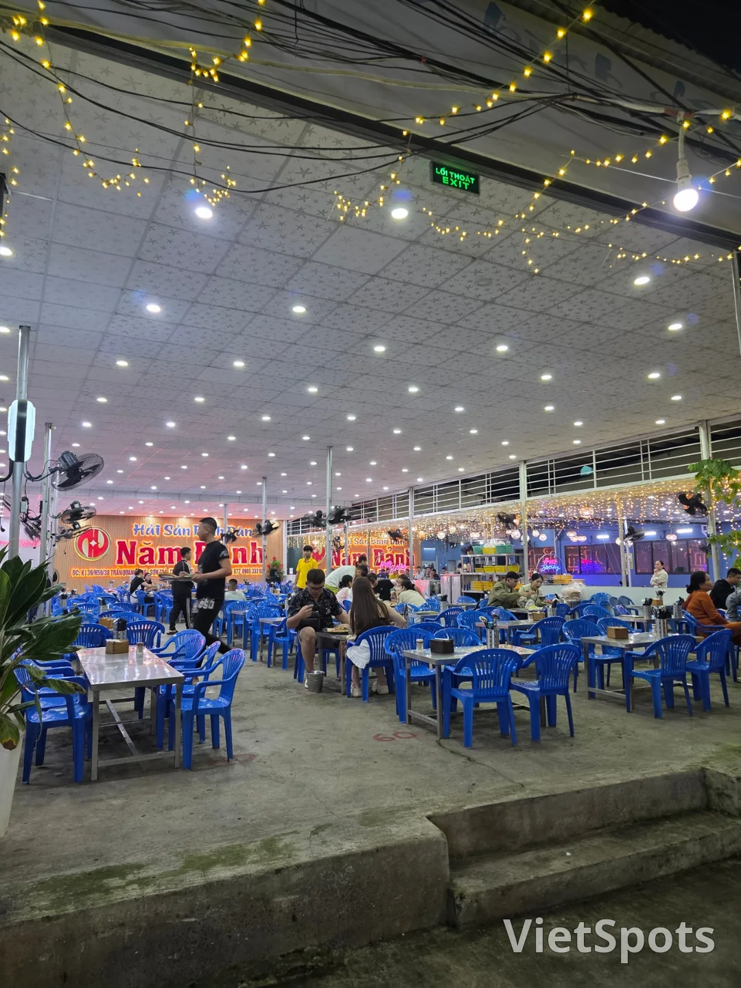 ✈️ 又去了的店-花三万韩元左右就吃到撑的店-南端海鲜餐厅(Hải sản Năm Đảnh)