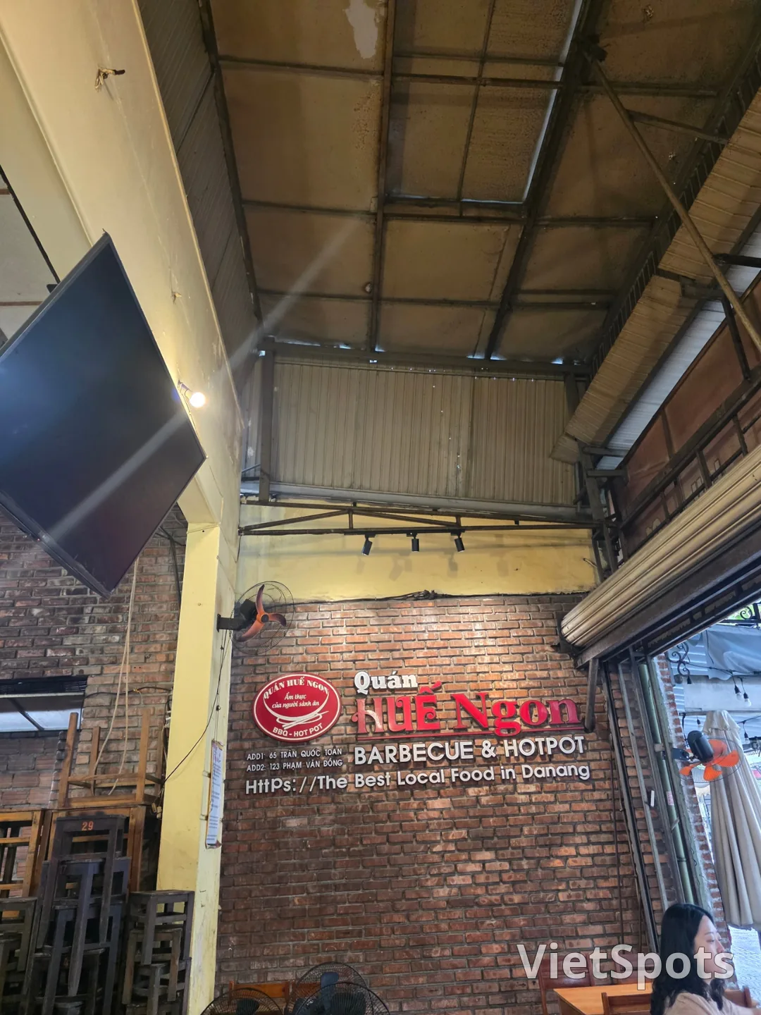 ✈️ BBQの名店 Quán Huế Ngon - ダナン最高のローカルBBQレストラン - Best local food in Da Nang