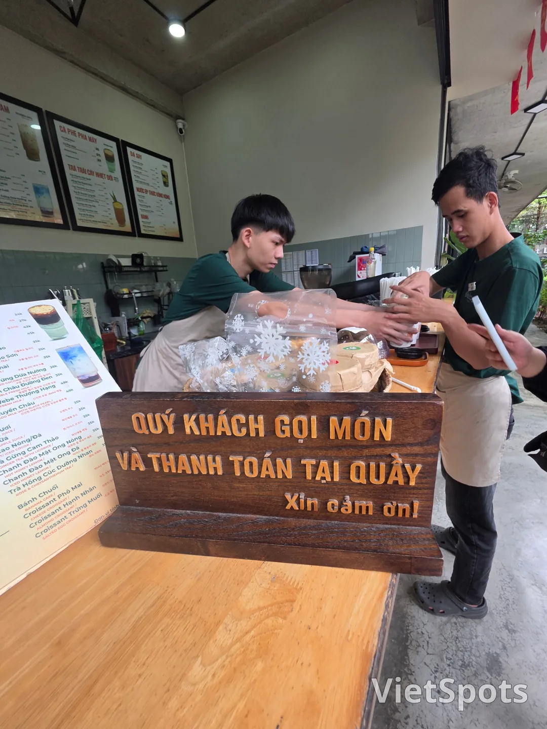 ✈️ คาเฟ่ที่มีห้องเรียน - webe Coffee