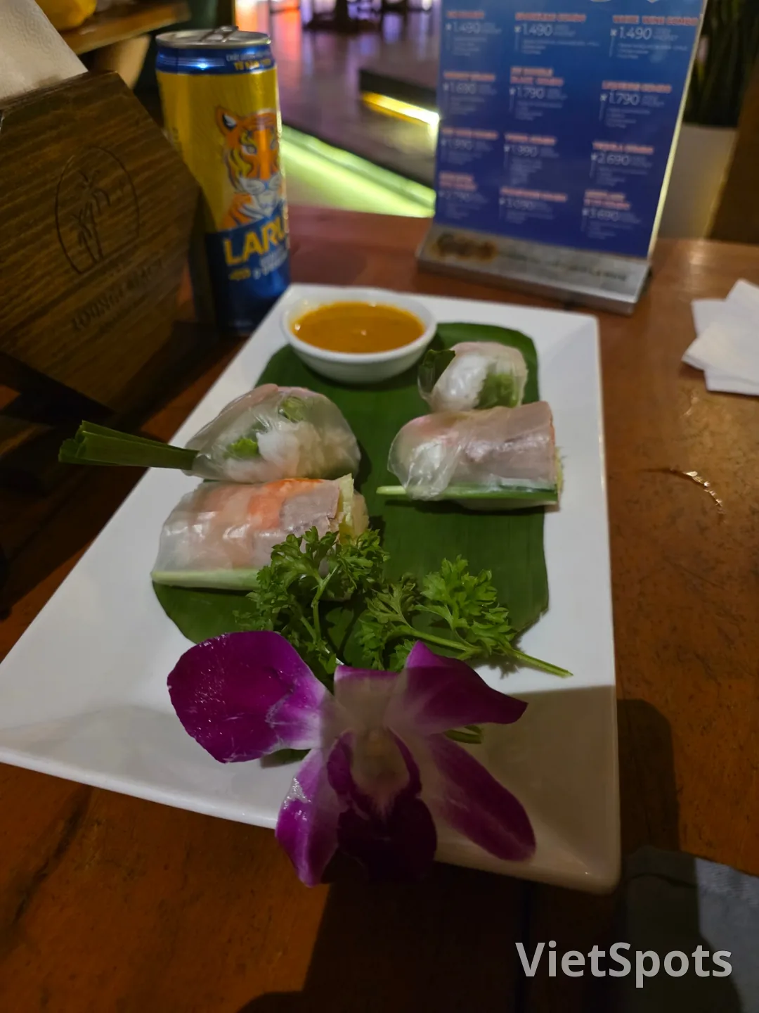 ✈️想看米凯比奇的火焰秀,就去Lounge Beach Bar吧。(Lounge Beach Bar - Restaurant)