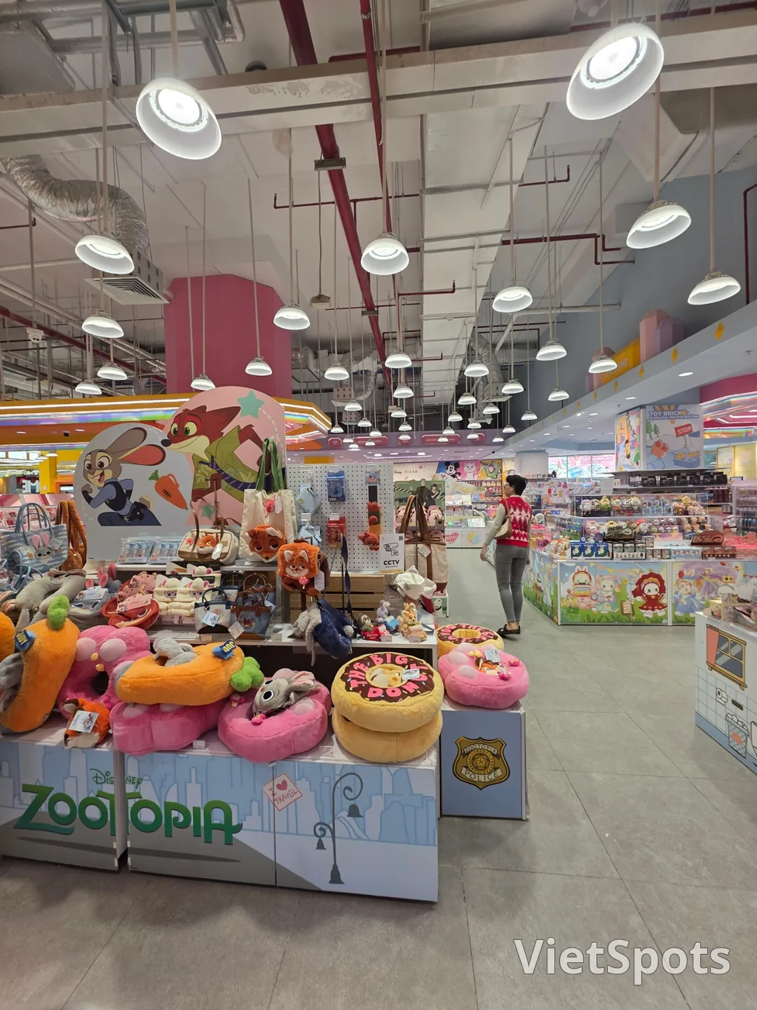 ✈️ ไปชมห้าง MM ซูเปอร์เซ็นเตอร์ดานัง (MM Supercenter Danang) ที่เพิ่งเปิดใหม่ในดานัง