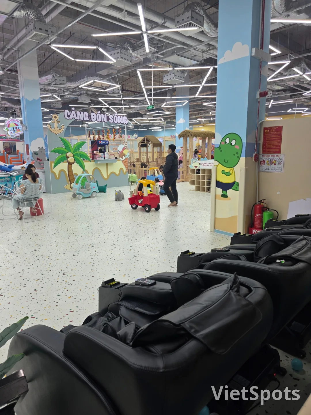 ✈️ ไปชมห้าง MM ซูเปอร์เซ็นเตอร์ดานัง (MM Supercenter Danang) ที่เพิ่งเปิดใหม่ในดานัง