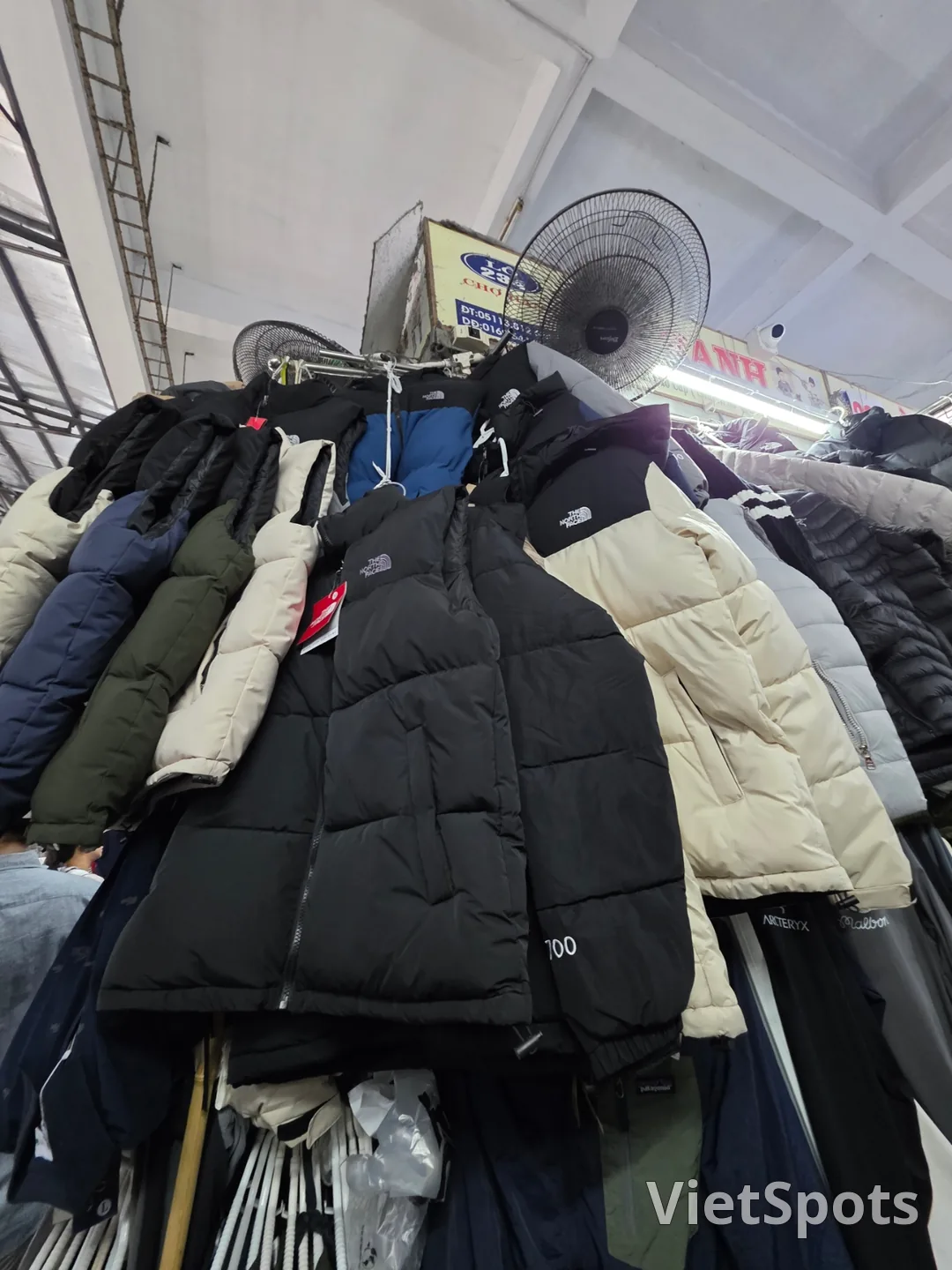 ✈️ Chợ Han số 234, áo khoác phao North Face