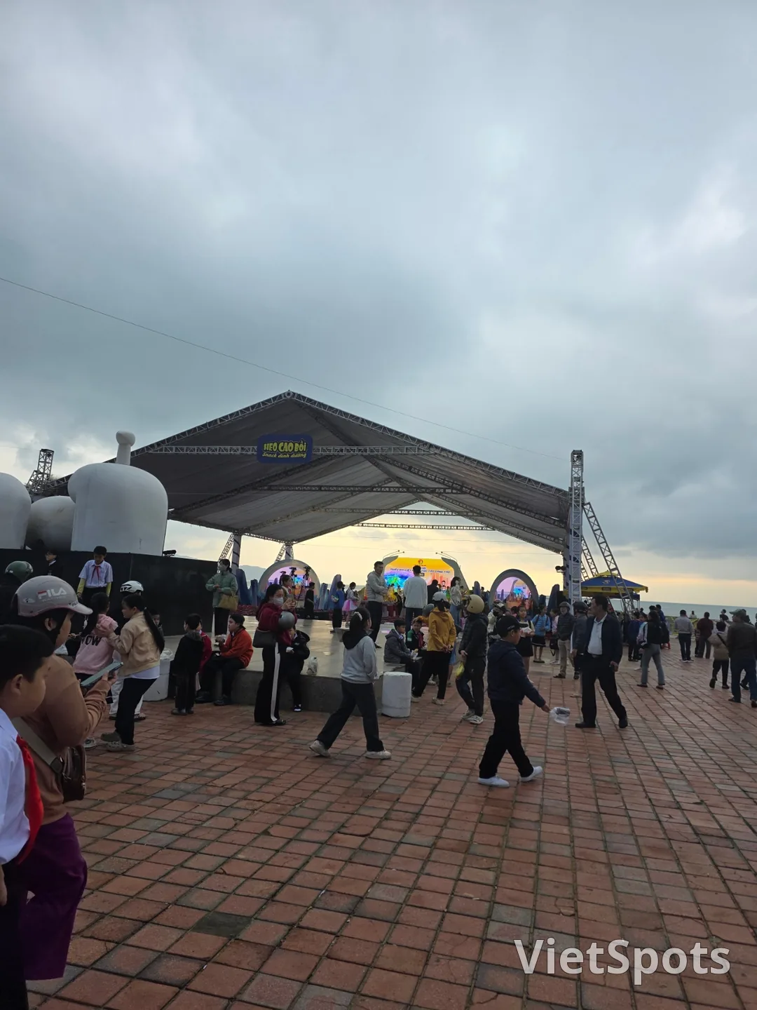 ✈️美溪海灘晨間散步時遇到的兒童活動