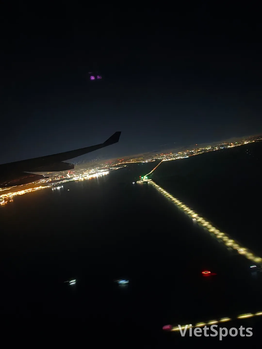 📸🎬 夜空の夜景の空撮ショット！