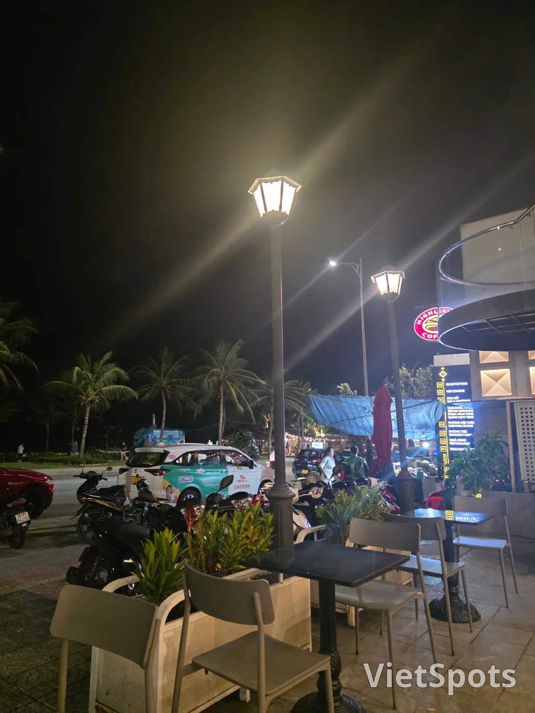 ✈️ 峴港高地咖啡 - 美溪海灘店