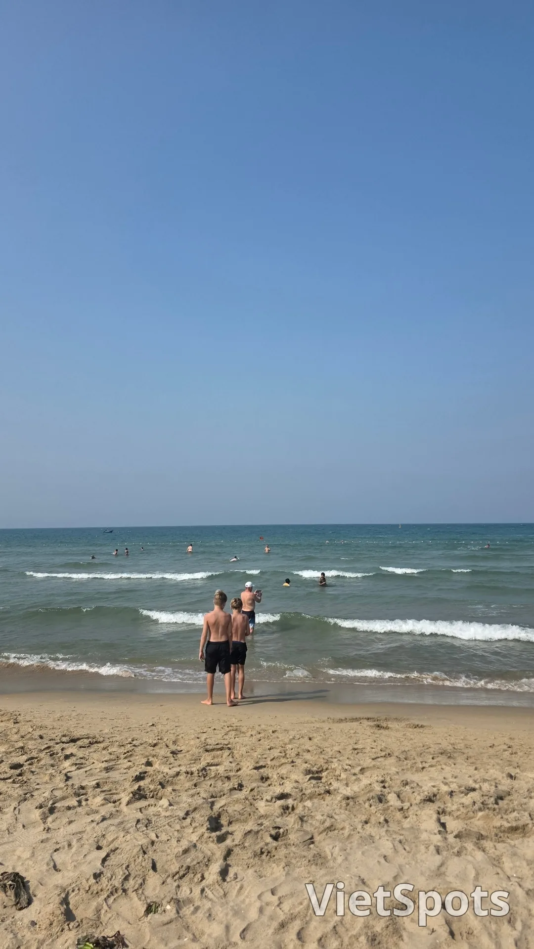 ✈️Thời tiết đẹp hết nấc! Anbang Beach La Plage
La Plage