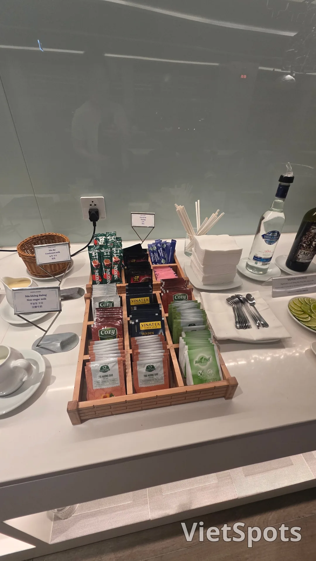 ✈️Khu miễn thuế sân bay Đà Nẵng Bandara Lounge🤩