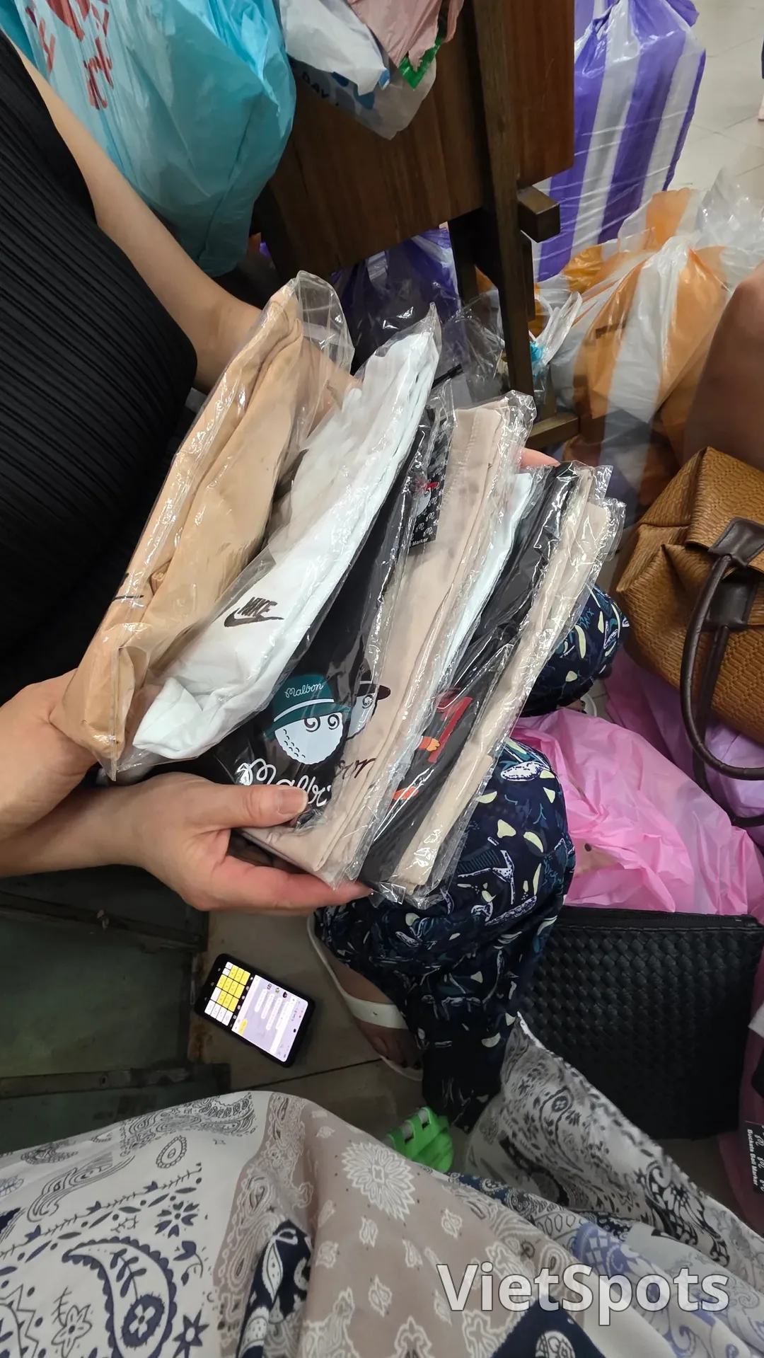 ✈️ One-market shopping time😂😁