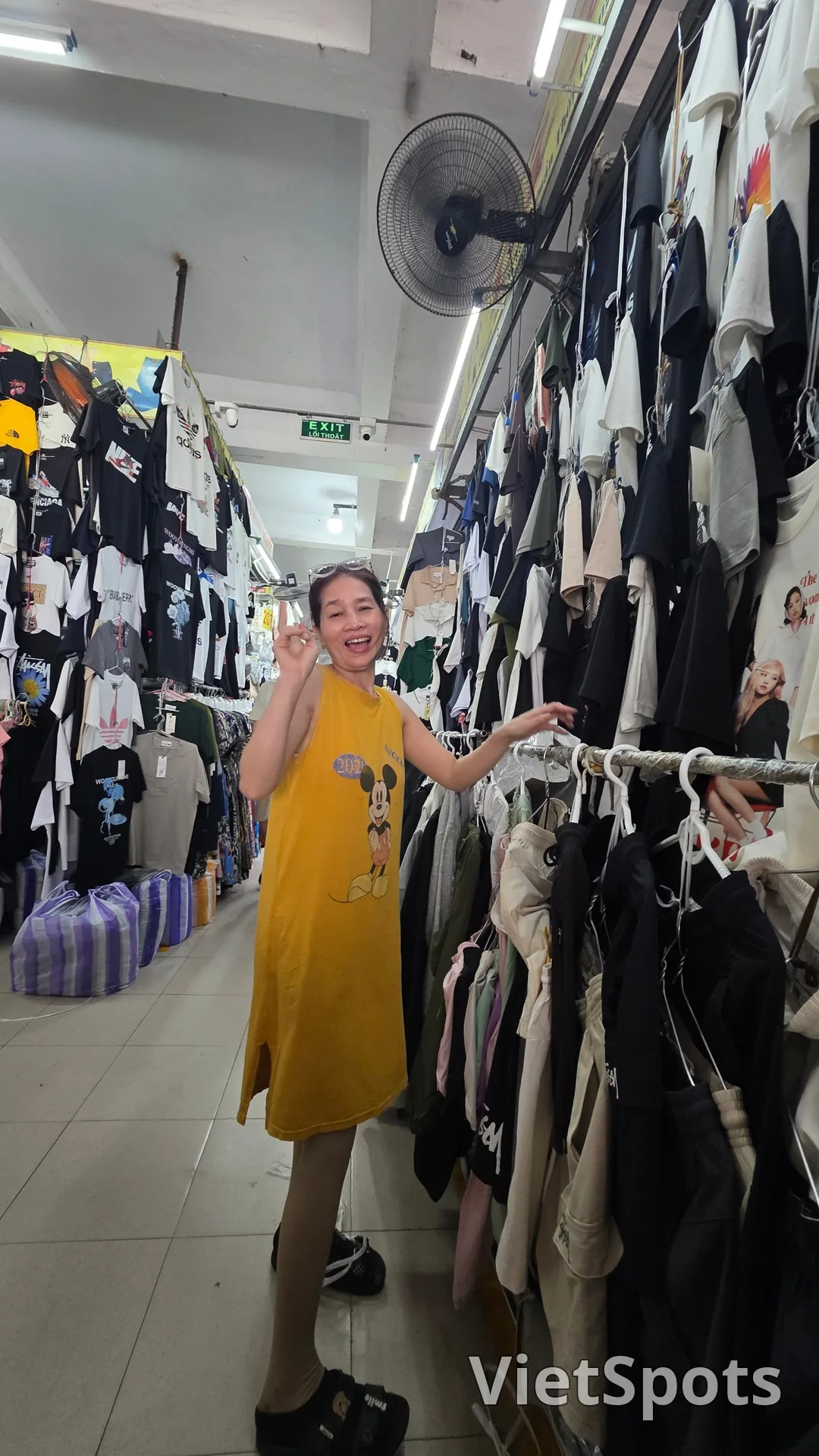 ✈️ One-market shopping time😂😁