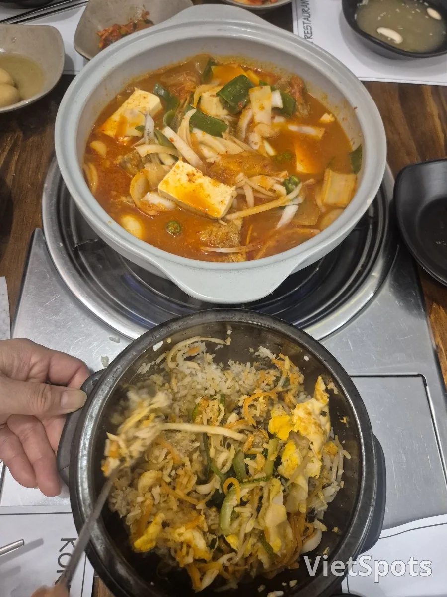 Last meal before departing Da Nang is Korean food!