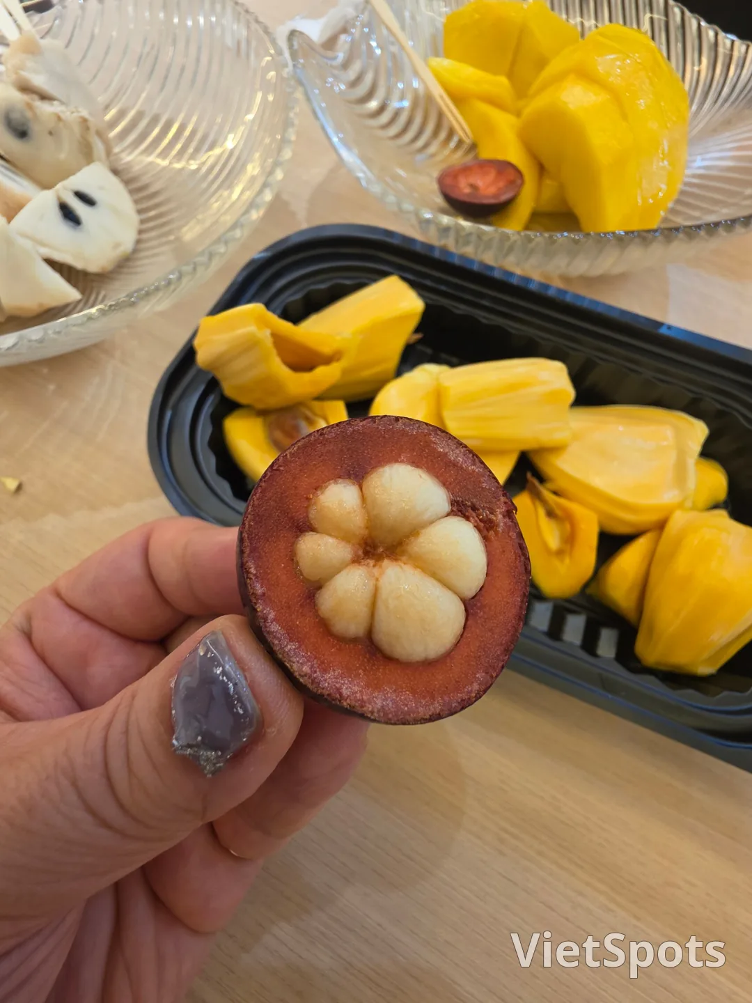 ✈️ Review after eating fruit twice a day