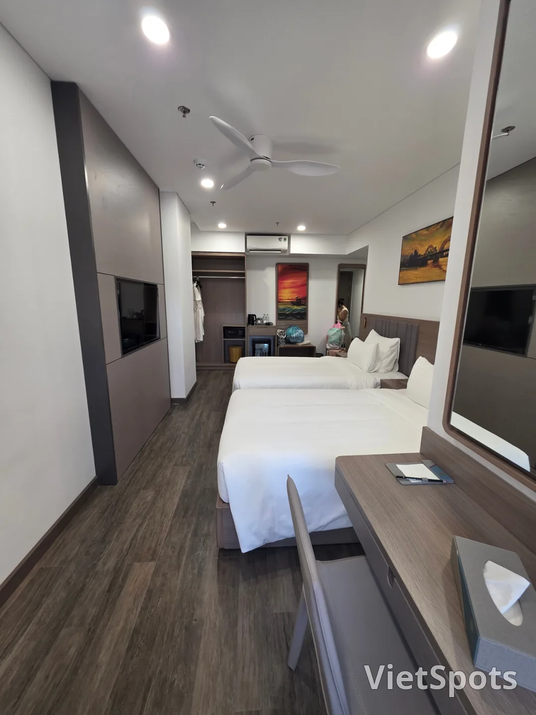 ✈️ Tân Phương Nam Galaxy River Front Hotel