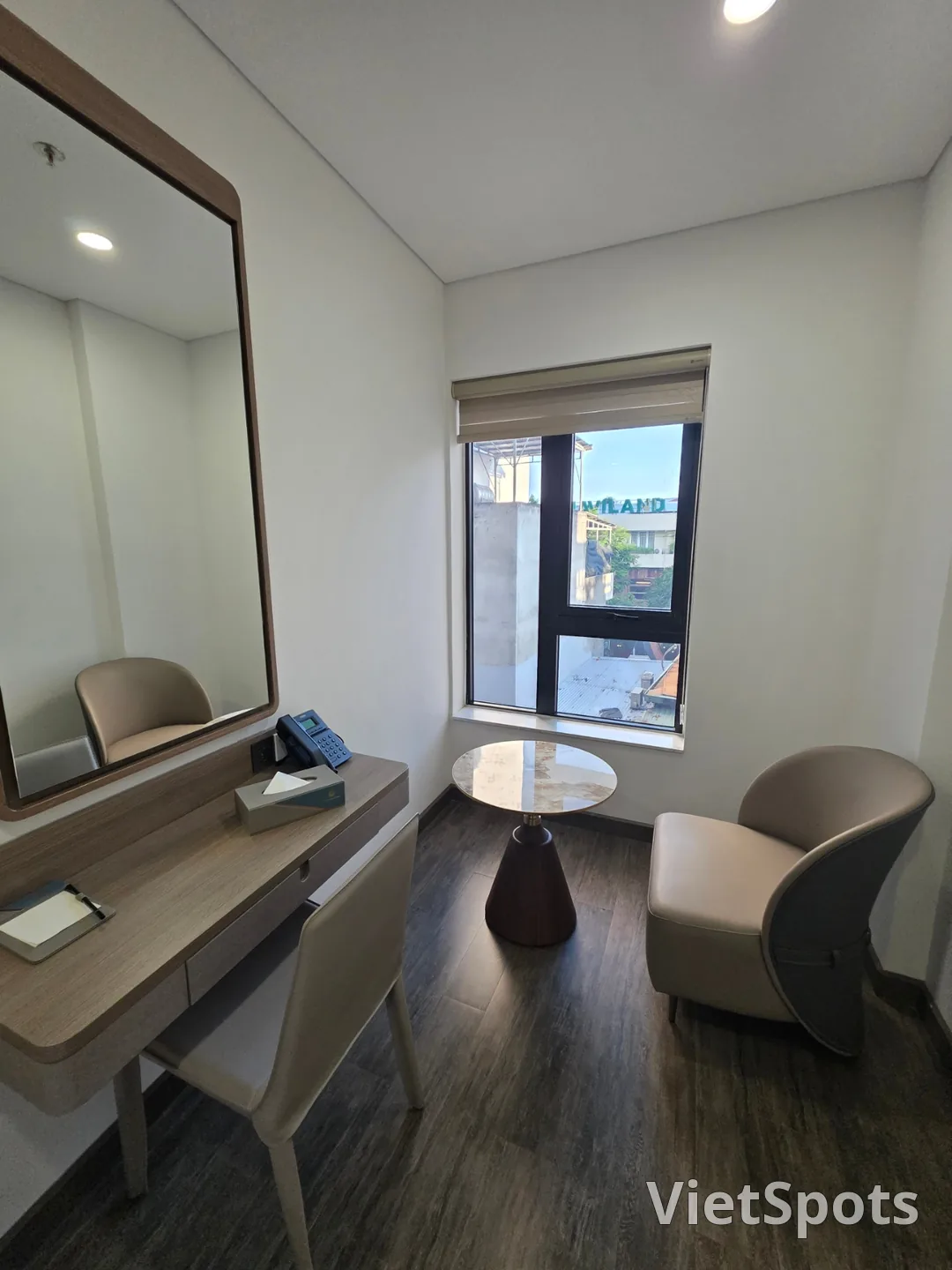 ✈️ Tân Phương Nam Galaxy River Front Hotel