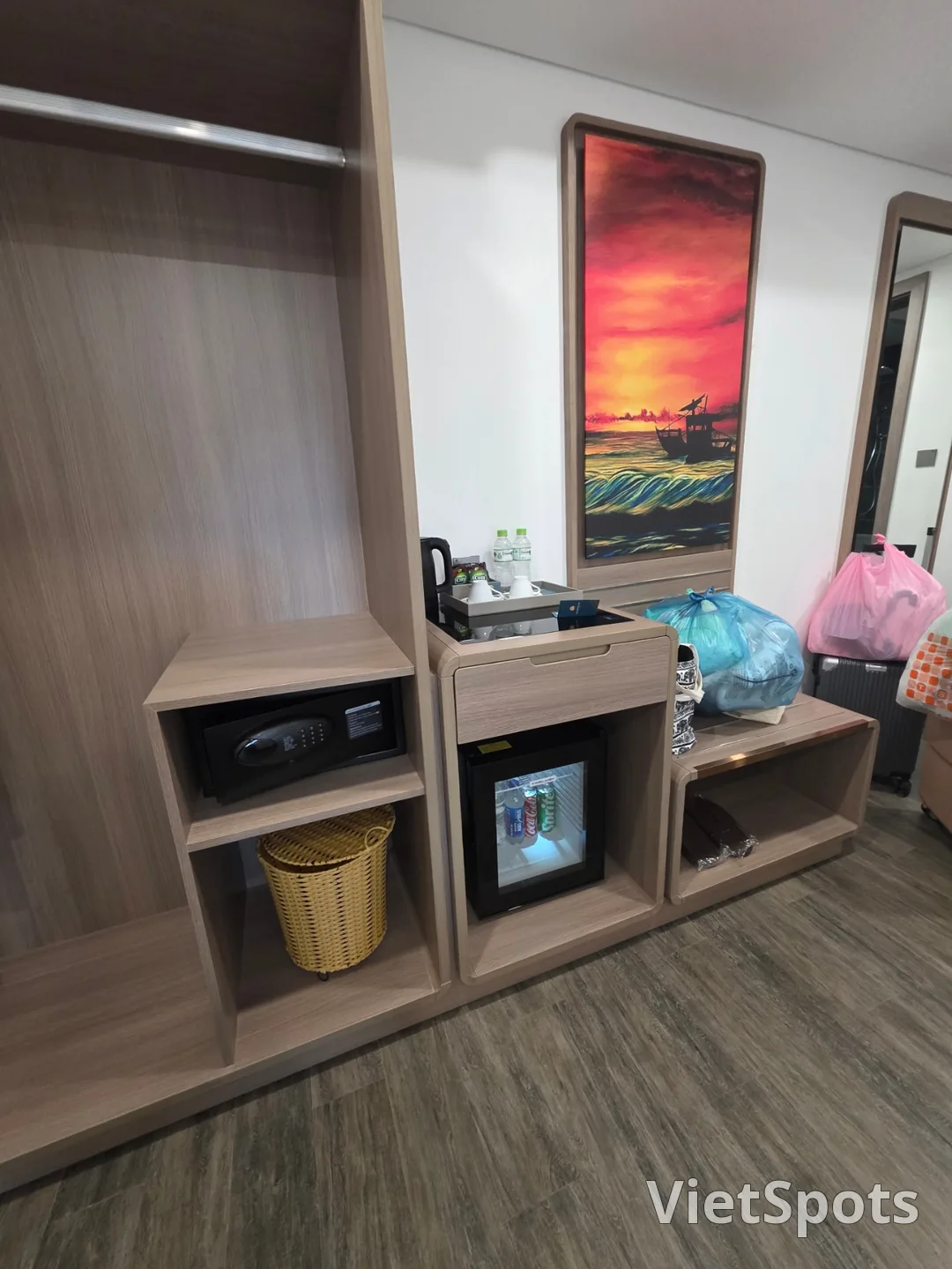 ✈️ Tân Phương Nam Galaxy River Front Hotel