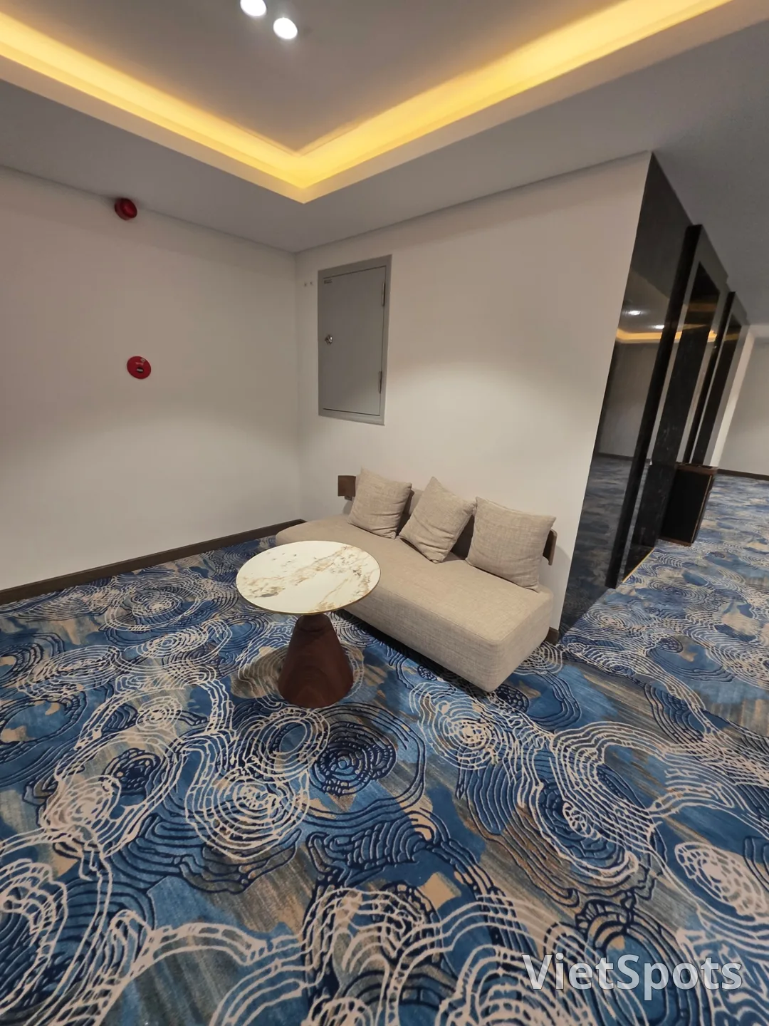 ✈️ Tân Phương Nam Galaxy River Front Hotel