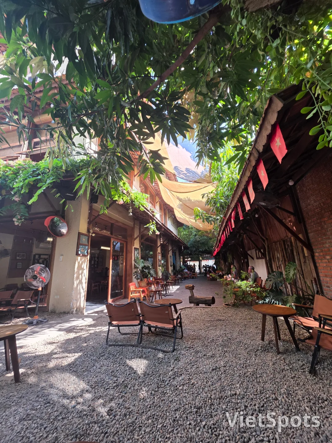 ✈️ハンシジャン(市場)周辺の雰囲気の良いカフェ-本物のカフェ
Trình cà phê