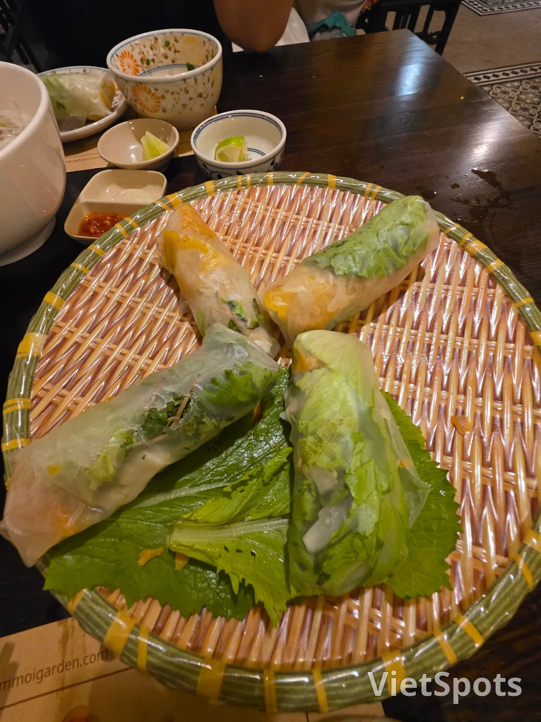 ✈️Quán ăn ngon nổi tiếng ở Đà Nẵng với không gian đẹp - Sseum Moi Garden