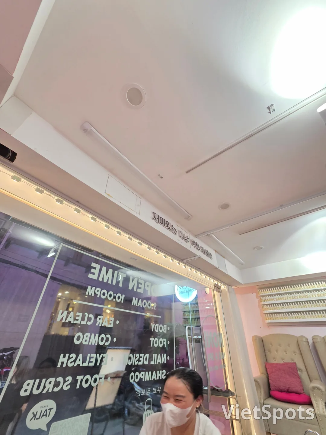 ✈️ Tối đến Đà Nẵng, khuya rồi đi massage chân local