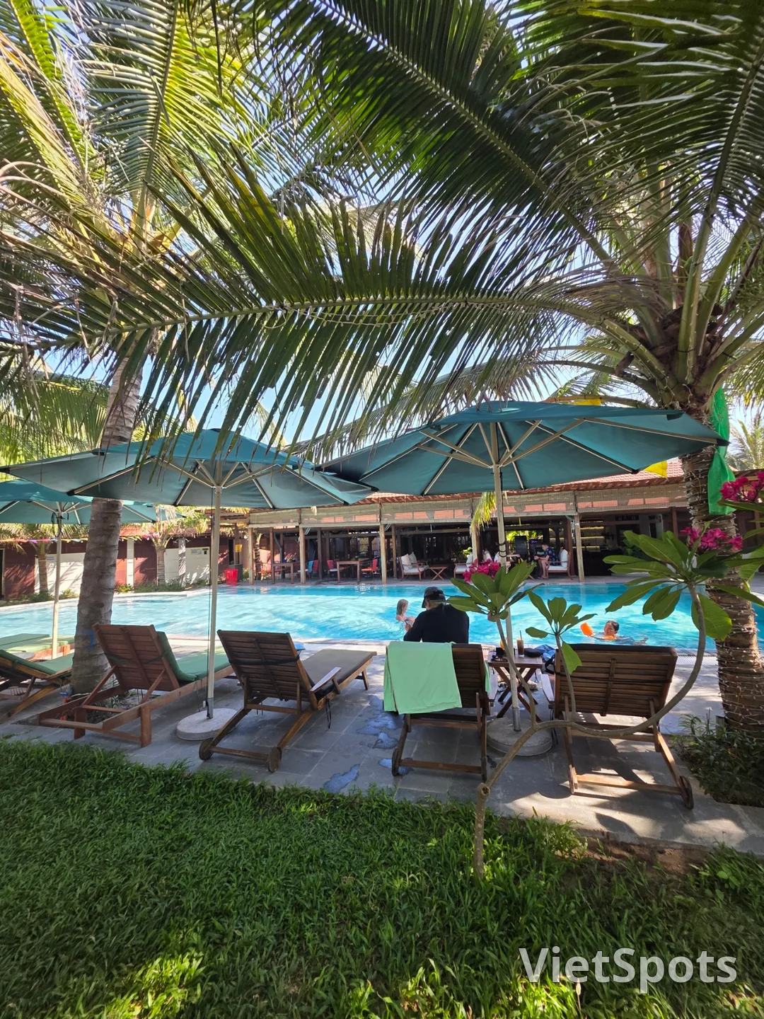 ✈️Bãi biển ngay trước phòng, nhà hàng cà phê có hồ bơi - Garden Beach Club