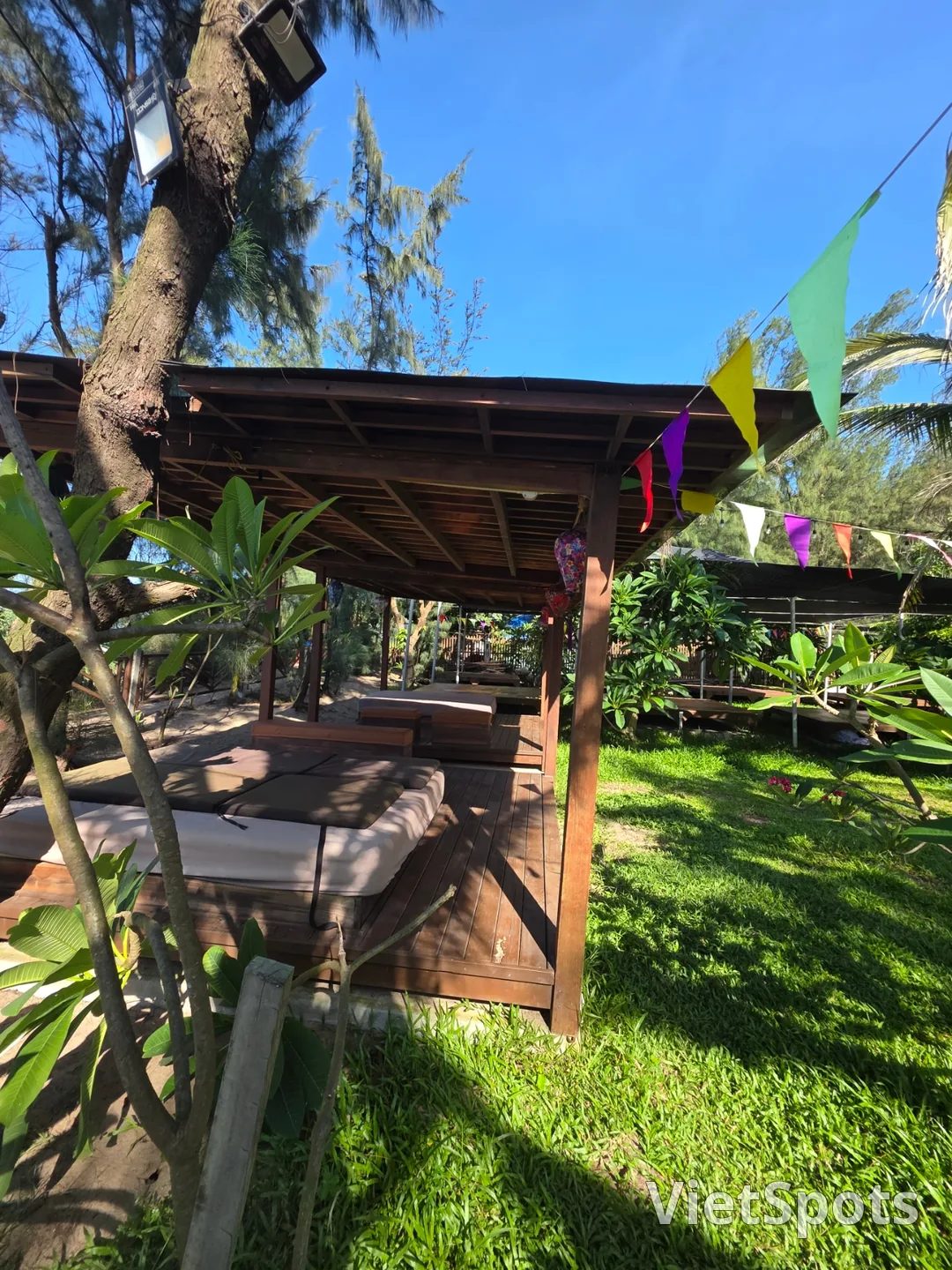 ✈️Bãi biển ngay trước phòng, nhà hàng cà phê có hồ bơi - Garden Beach Club