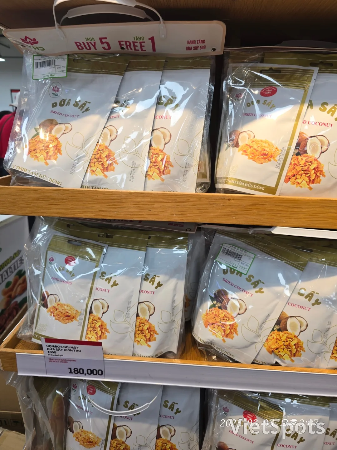 🇻🇳 [Da Nang Trip Review ✈️] Lotte Mart Shopping 🛍 Long post. Lots of photos 😅