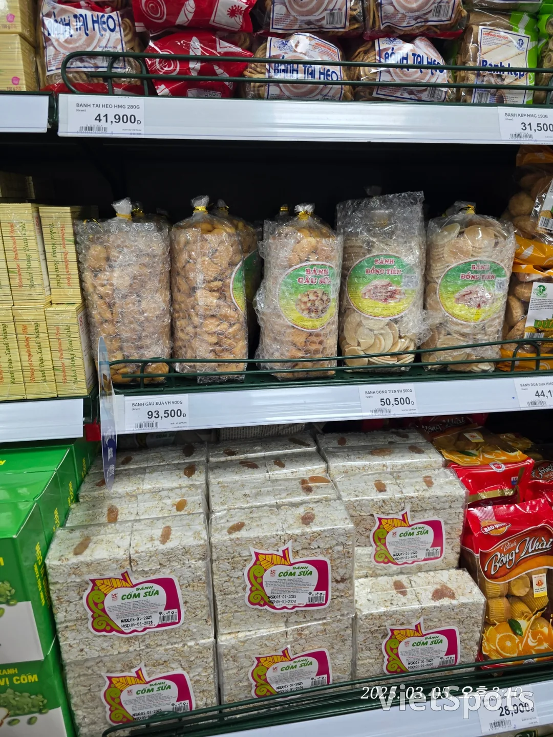 🇻🇳 [Da Nang Trip Review ✈️] Lotte Mart Shopping 🛍 Long post. Lots of photos 😅