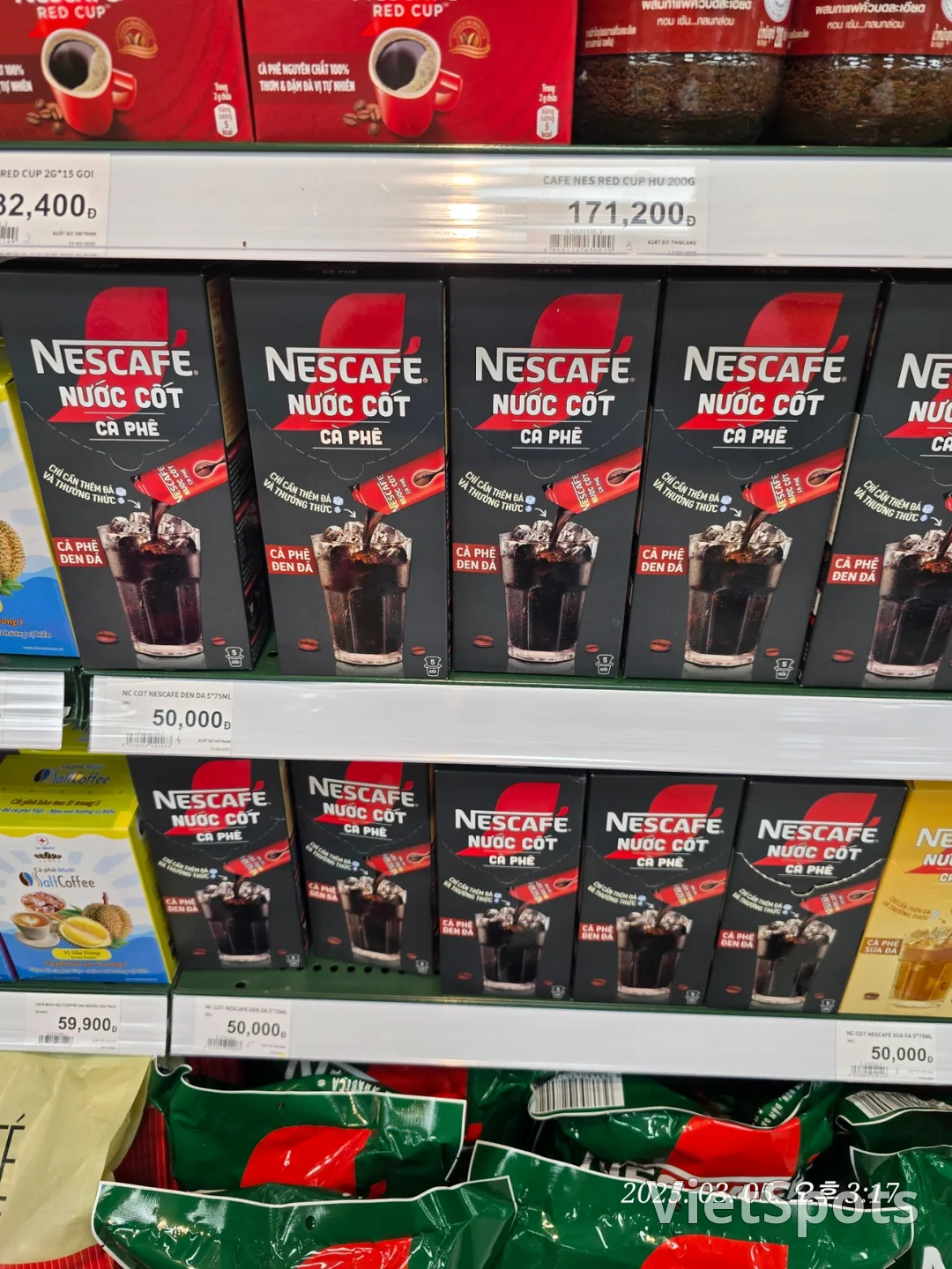 🇻🇳 [Da Nang Trip Review ✈️] Lotte Mart Shopping 🛍 Long post. Lots of photos 😅
