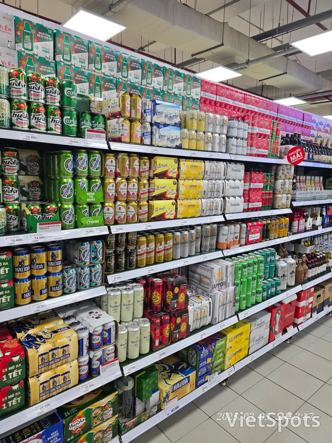 🇻🇳 [Da Nang Trip Review ✈️] Lotte Mart Shopping 🛍 Long post. Lots of photos 😅