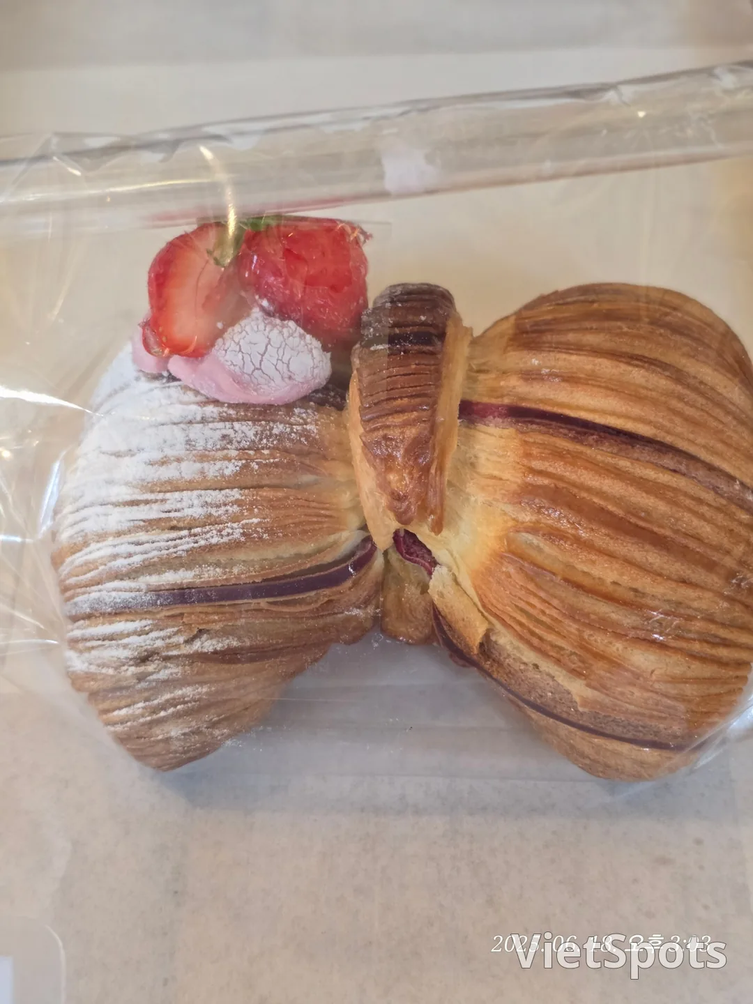 (Du lịch) Tiệm bánh cà phê Twohearts