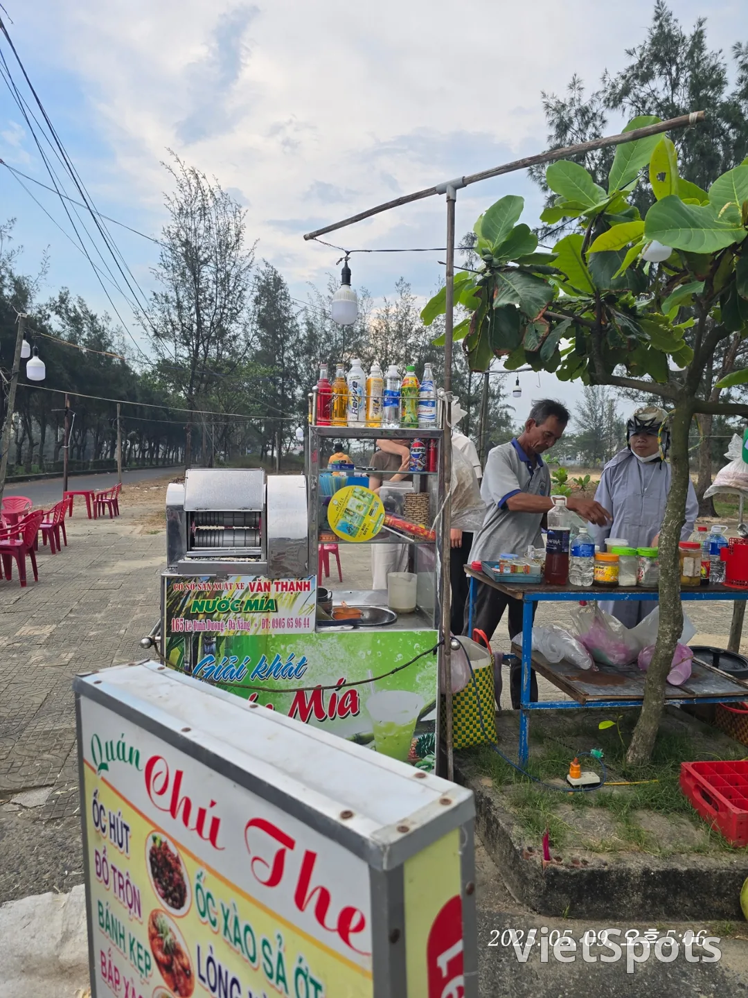🇻🇳 岘港游记 ✈️ 在景色优美的地方喝一杯椰子水🥤